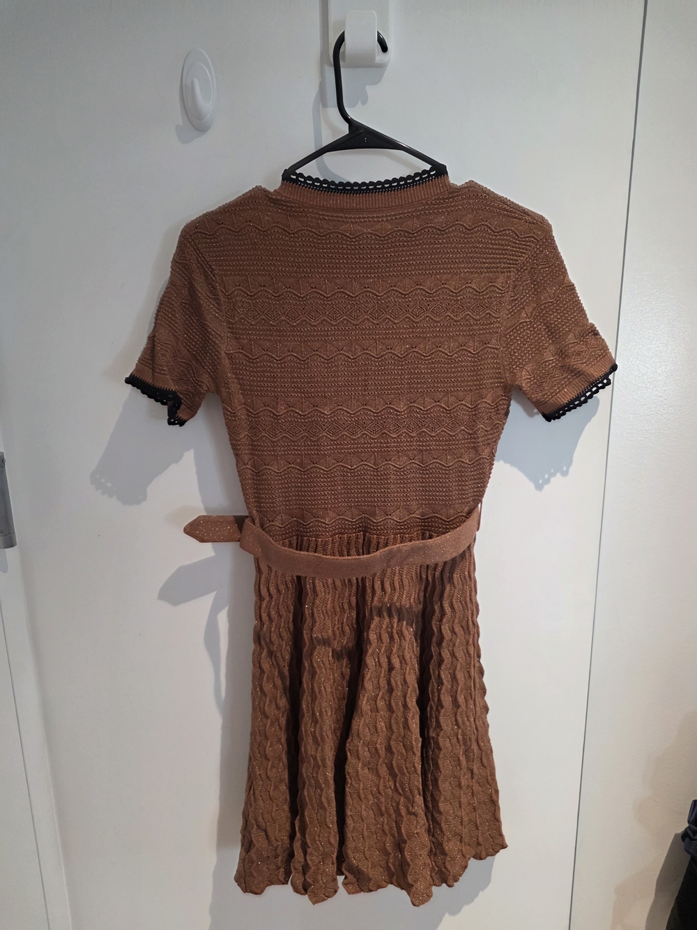 Self-Portrait Style | Rust Textured Short-Sleeve Belted Mini Dress - Picture 5 of 7